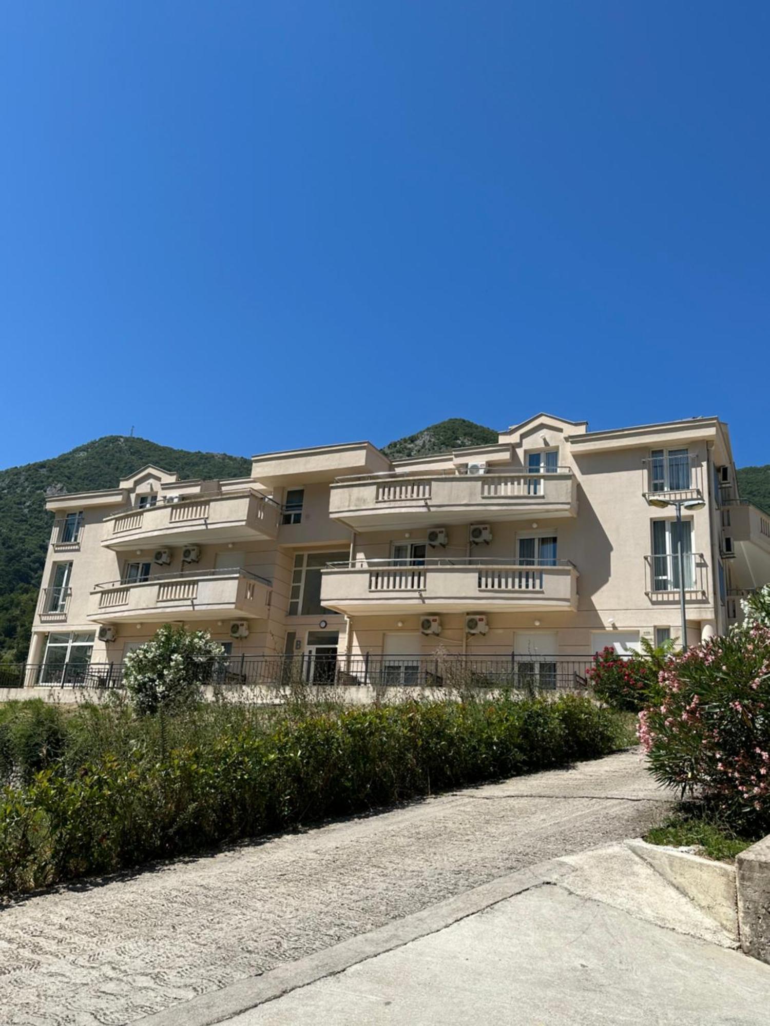 Montebay Perla Hotel Prčanj