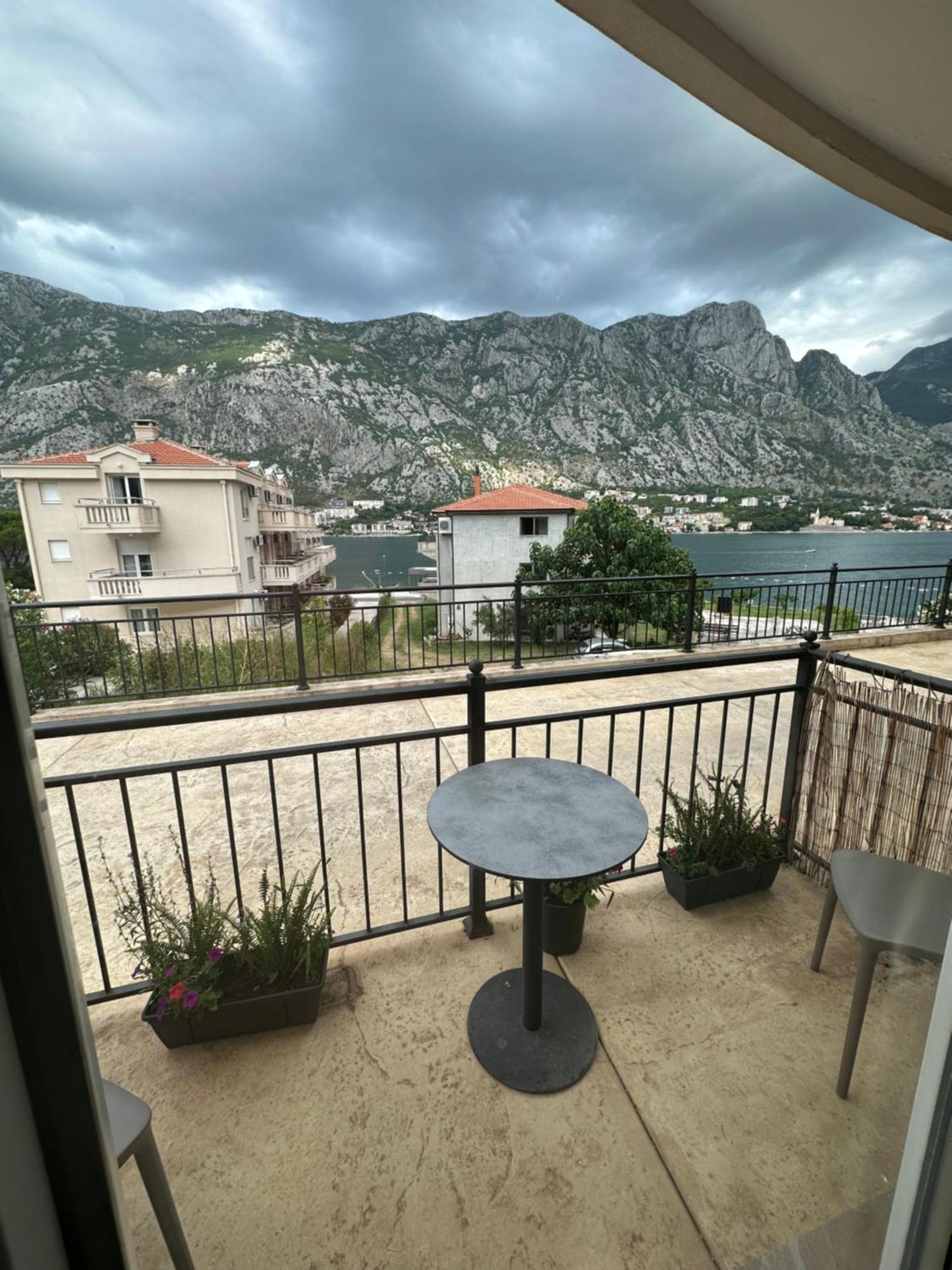 Montebay Perla Hotel Prcanj